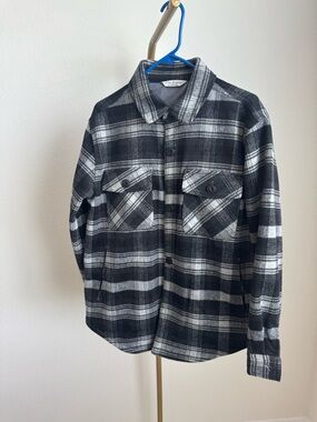Alpine Design Gray and White Plaid Shacket